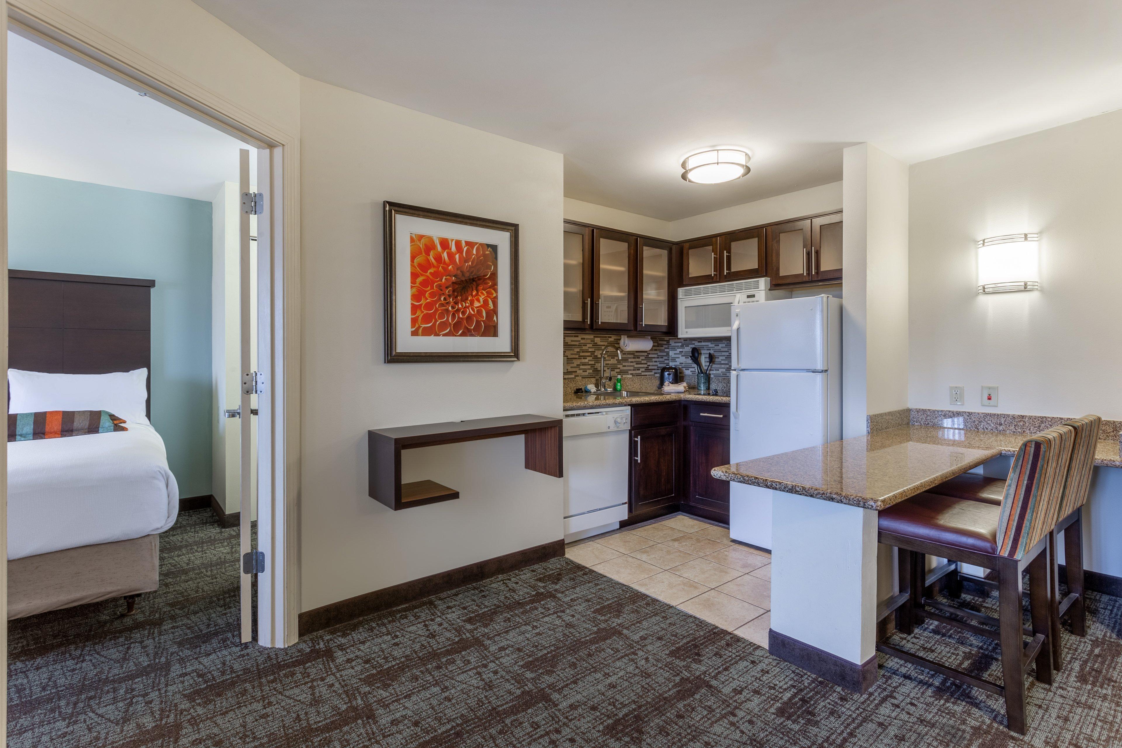 Staybridge Suites Davenport, An Ihg Hotel Bettendorf Exteriör bild